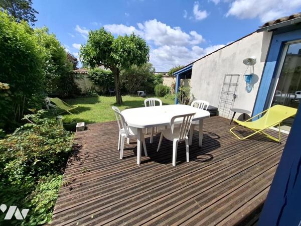 Maison en pierre de 156 m² hab - 4 chambres - SAINTES Rive Gauche - quartier Historique 