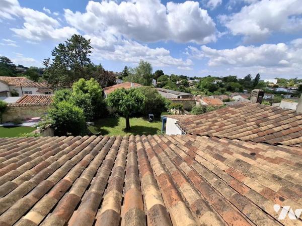 Maison en pierre de 156 m² hab - 4 chambres - SAINTES Rive Gauche - quartier Historique 