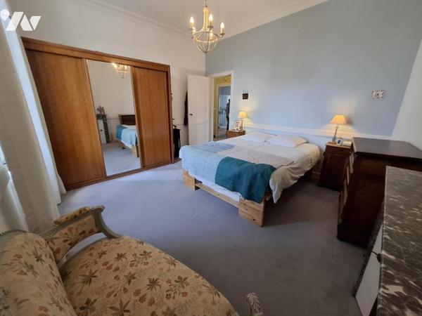 Maison en pierre de 156 m² hab - 4 chambres - SAINTES Rive Gauche - quartier Historique 