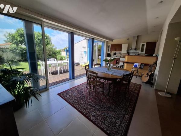 Maison en pierre de 156 m² hab - 4 chambres - SAINTES Rive Gauche - quartier Historique 