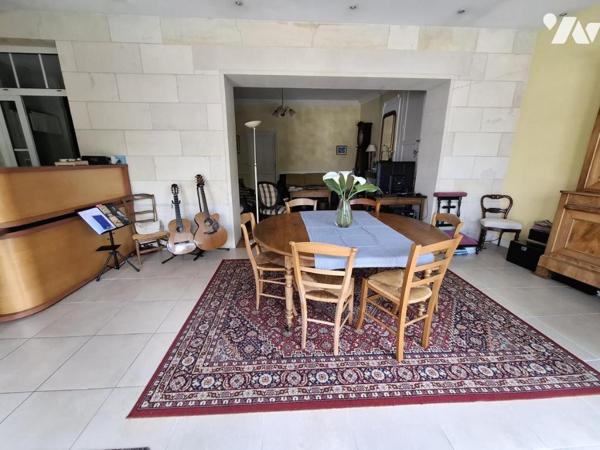 Maison en pierre de 156 m² hab - 4 chambres - SAINTES Rive Gauche - quartier Historique 