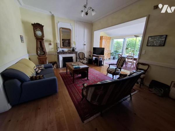 Maison en pierre de 156 m² hab - 4 chambres - SAINTES Rive Gauche - quartier Historique 