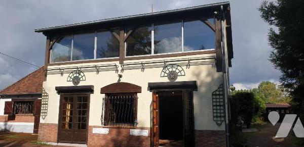 Maison à Vendre à Forges-les-Eaux (76440) en Seine-Maritime (76)

Cette maison dispose d'une ...