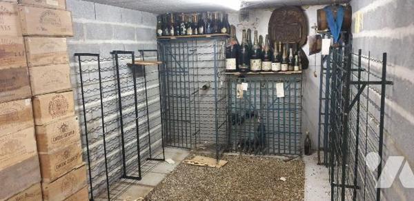 Maison à Vendre à Forges-les-Eaux (76440) en Seine-Maritime (76)

Cette maison dispose d'une ...