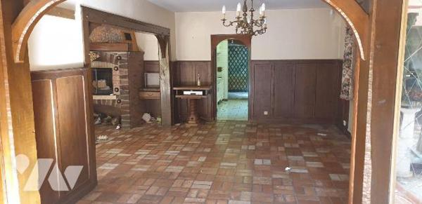 Maison à Vendre à Forges-les-Eaux (76440) en Seine-Maritime (76)

Cette maison dispose d'une ...
