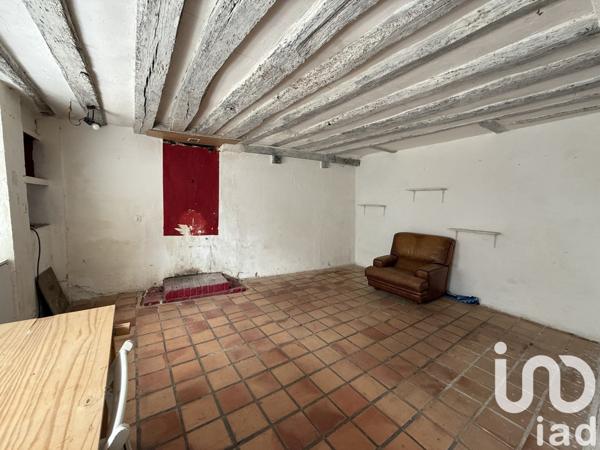 Maison 6 pièces de 177 m² à Vaux-le-Pénil (77000)