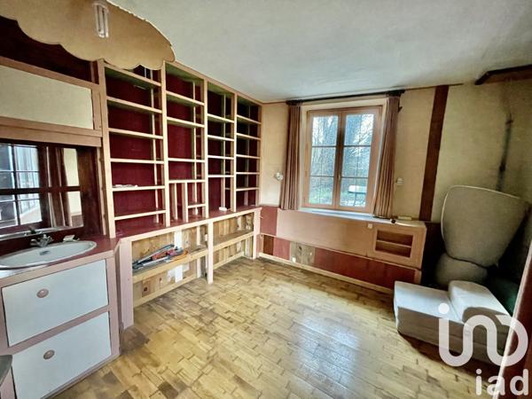Maison 6 pièces de 177 m² à Vaux-le-Pénil (77000)