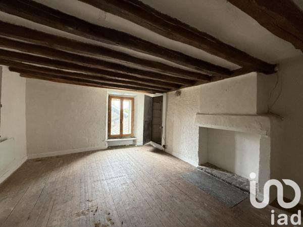 Maison 6 pièces de 177 m² à Vaux-le-Pénil (77000)