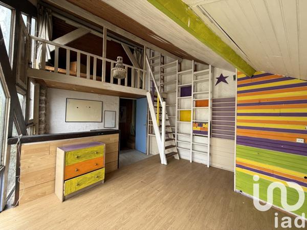 Maison 6 pièces de 177 m² à Vaux-le-Pénil (77000)