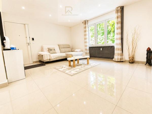 Appartement à LA CELLE SAINT CLOUD (78170)