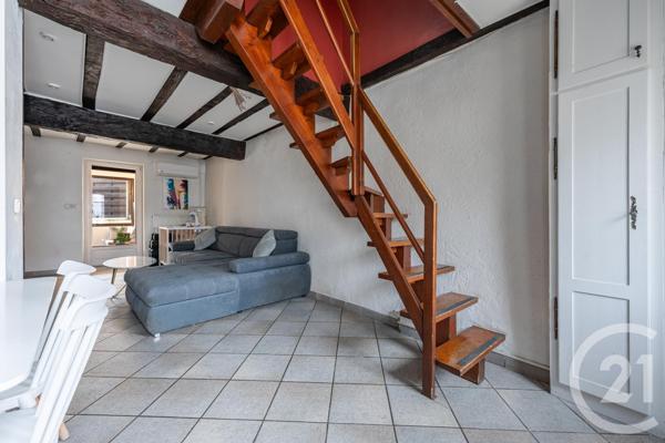 Maison à vendre  4 pièces - 77 m2 ST PRIEST - 69