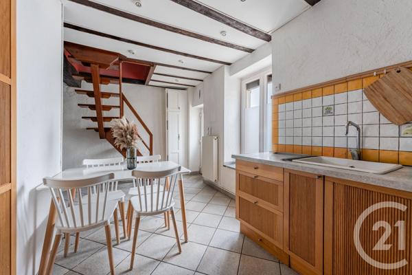 Maison à vendre  4 pièces - 77 m2 ST PRIEST - 69