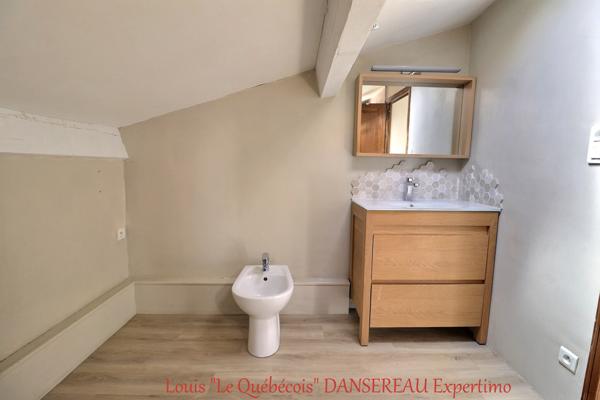 Auriol (13390) Auriol – Vue imprenable Sainte-Baume – Maison 5 chambres à fort potentiel dans un environnement préservé
