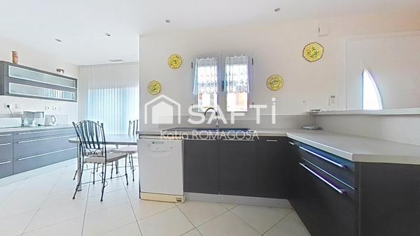 Maison 3 faces jardin, terrasse et piscine - Quartier Las planas Saint Cyprien