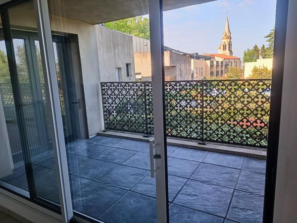 33150 CENON - Appartement Cenon 3 pièce(s) 56.96 m2 et  d'une terrasse de 6,45 m²