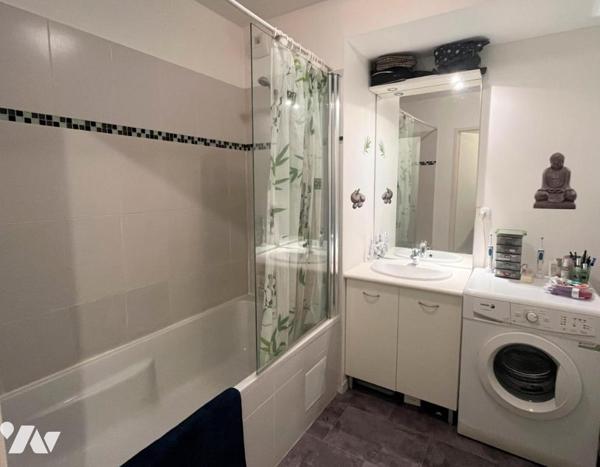 Sautron, cours Frédéric Chopin, T3 récent de 62 m², jardin, garage.