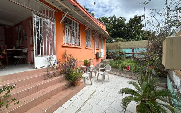 Maison à vendre    3 pièces •  Fort-de-France