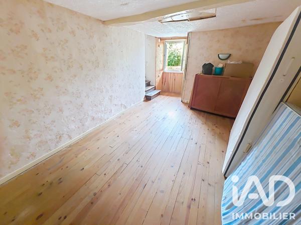 Maison à vendre 4 pièces 84 m² La Rochefoucauld-en-Angoumois