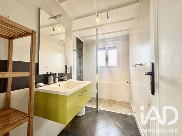 Appartement à vendre 4 pièces 72,77 m² Bègles