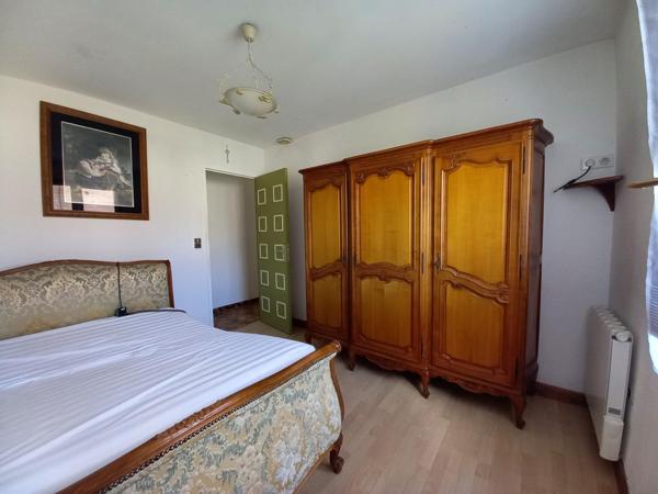 Pavillon familial 3 chambres, garage et terrain