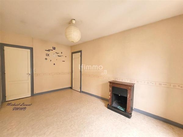 Appartement, terrain et local commercial