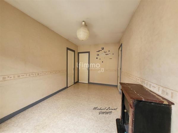 Appartement, terrain et local commercial