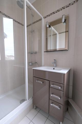 Appartement à louer 1 pièces VINCENNES (94)