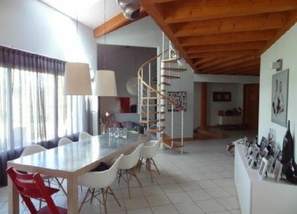 Maison à louer  5 pièces • 245 m2 Messery