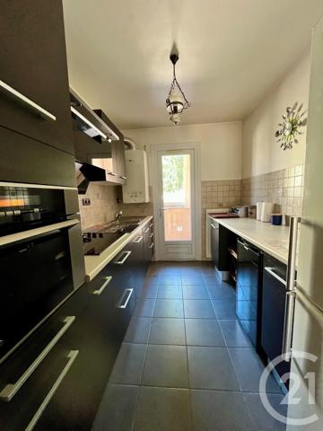 Appartement F3 à vendre  3 pièces - 55,80 m 2   ST CYR SUR MER  - 83