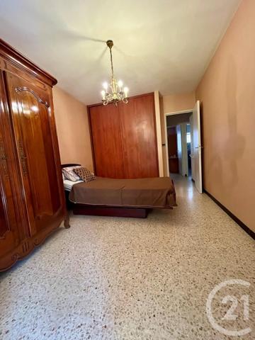 Appartement F3 à vendre  3 pièces - 55,80 m 2   ST CYR SUR MER  - 83