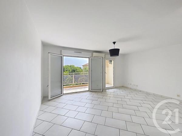 Appartement F4 à vendre  4 pièces - 81,87 m 2   ANTIBES  - 06