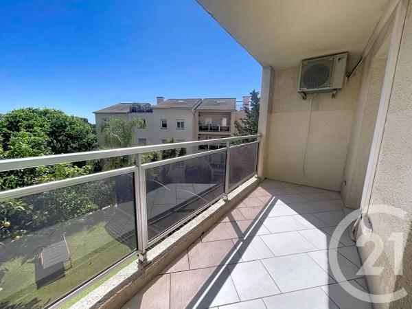 Appartement F4 à vendre  4 pièces - 81,87 m 2   ANTIBES  - 06