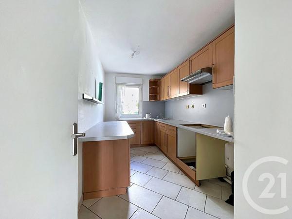 Appartement F4 à vendre  4 pièces - 81,87 m 2   ANTIBES  - 06