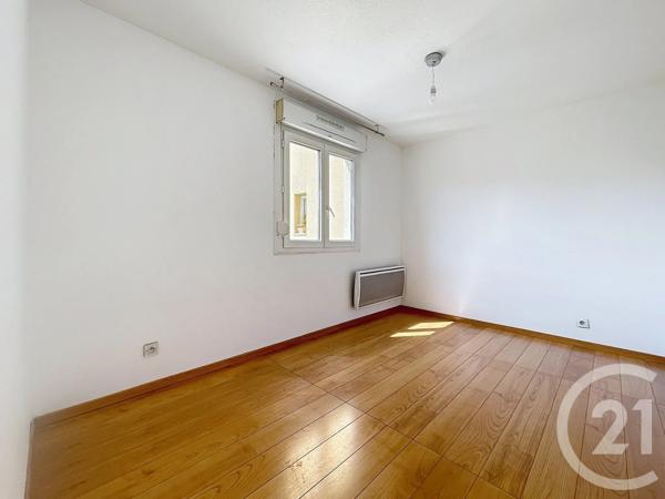 Appartement F4 à vendre  4 pièces - 81,87 m 2   ANTIBES  - 06
