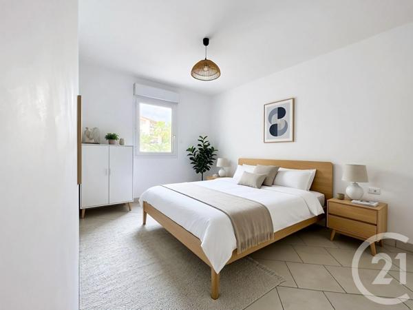 Appartement F4 à vendre  4 pièces - 81,87 m 2   ANTIBES  - 06