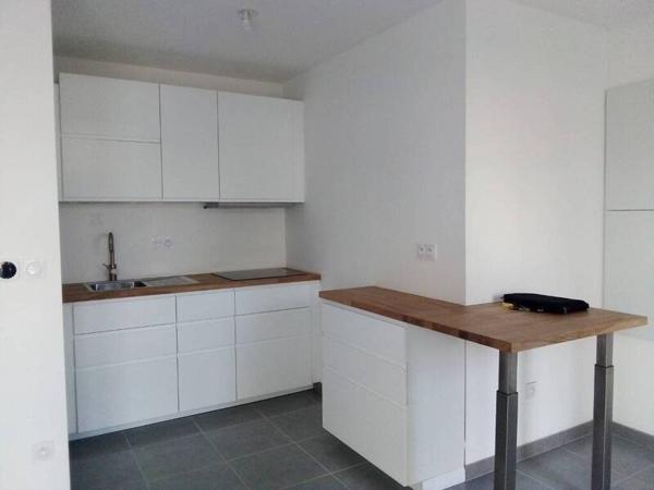 Appartement 2 pièces                                        - 44200 Nantes Réf : 12135