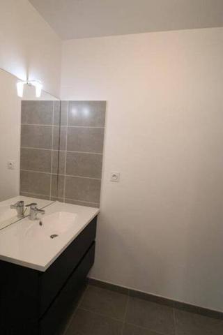 Appartement 2 pièces                                        - 44200 Nantes Réf : 12135