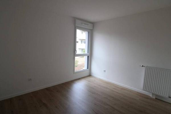 Appartement 2 pièces                                        - 44200 Nantes Réf : 12135
