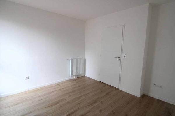 Appartement 2 pièces                                        - 44200 Nantes Réf : 12135