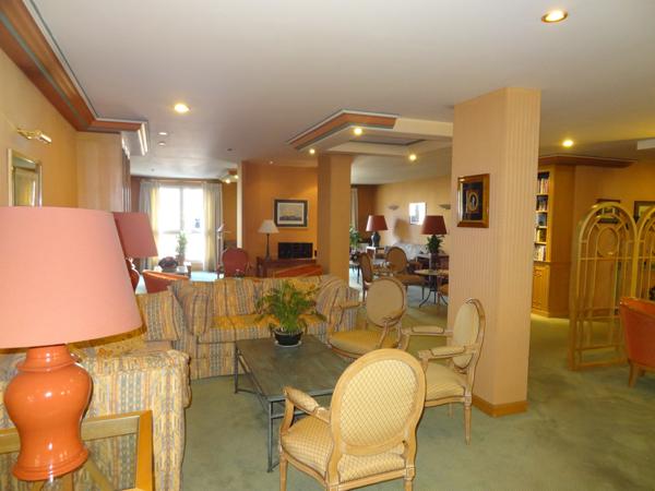 Versailles (78000) RESIDENCE SERVICES POUR SENIORS - Appartement 2 pièces à vendre