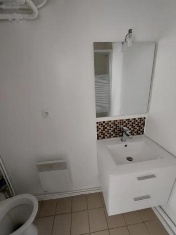Location - Appartement Reims 51100 15 m 2