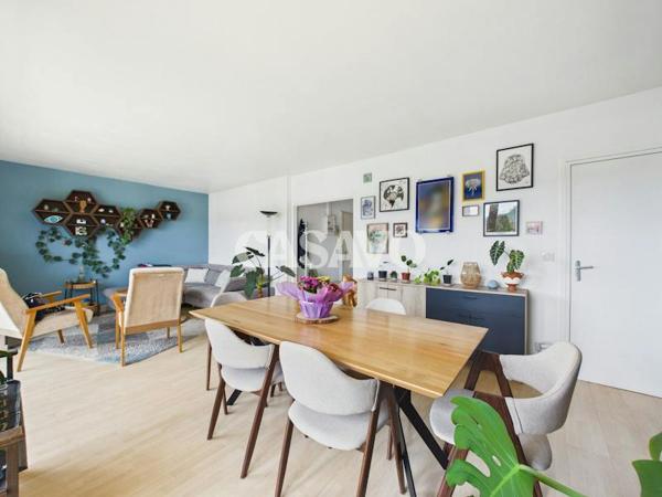 Vente Appartement 4 pièces de 79m² - 95600 Eaubonne