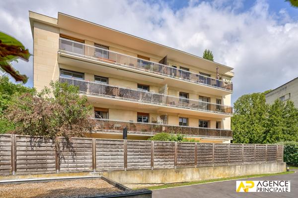 Parc Maisons laffitte pièce(s) 97 m2 - ascenseur - 3 / 4 chambres - vue dégagée - box et parking €550 000 ** - Référence 13026