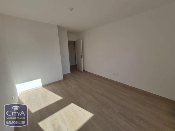Appartement à louer 3 pièces 64.93m² Valenciennes (59300)