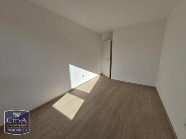 Appartement à louer 3 pièces 64.93m² Valenciennes (59300)