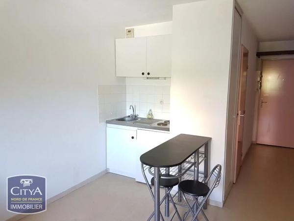 Appartement à louer 1 pièce 21.7m² Valenciennes (59300)