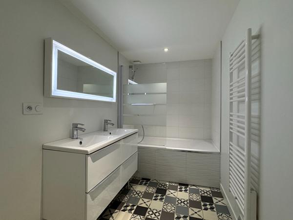 Appartement Royan 4 pièce(s) 63.01 m2 Royan