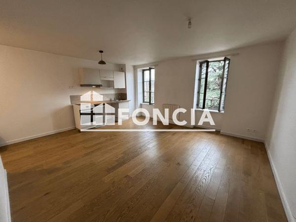 Location Appartement 3 pièces 56.17 m² - 27BIS CHEMIN FOND ROSE Caluire Et Cuire 69300