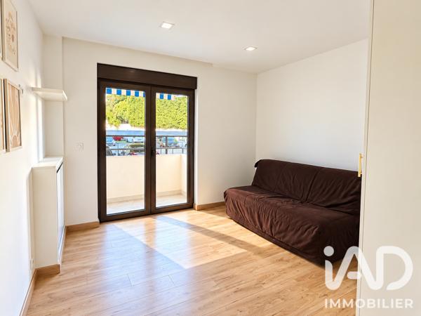 Appartement à vendre 3 pièces 77 m² Le Cannet