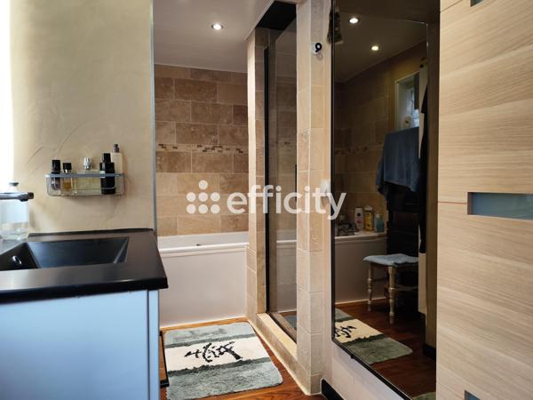 Maison 7 pièces - 125 m²